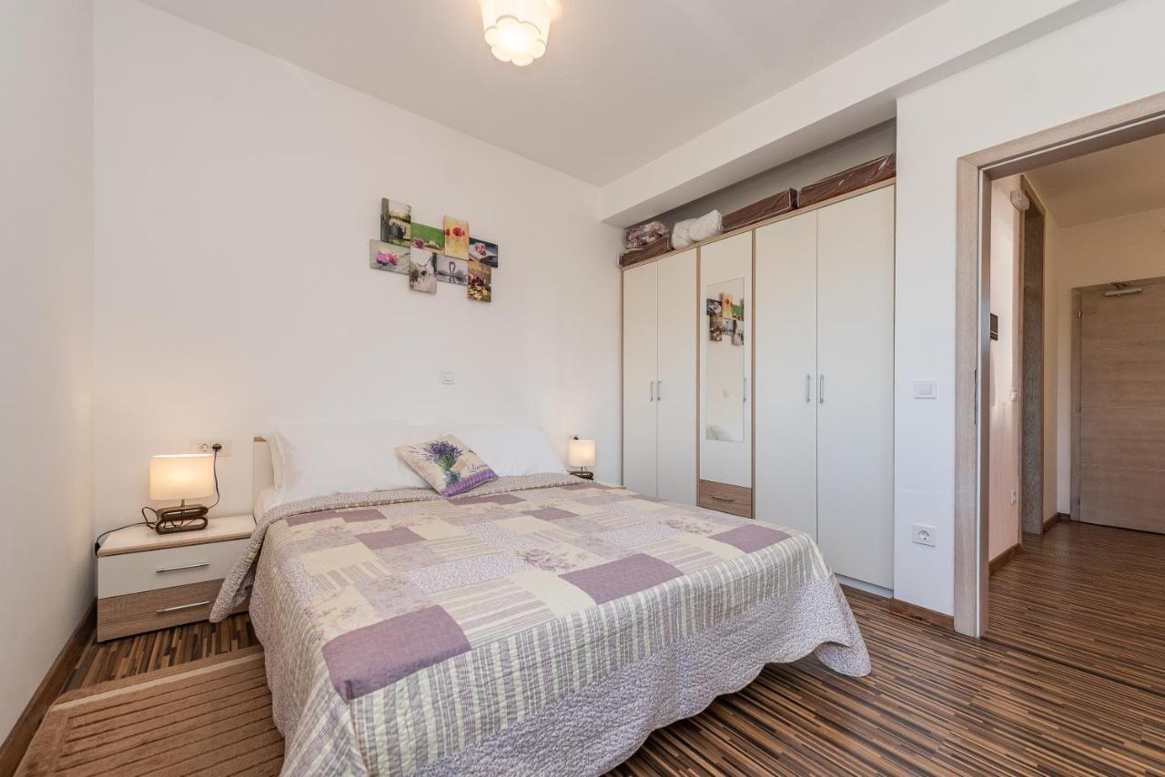Antonio Apartments Sukošan Esterno foto