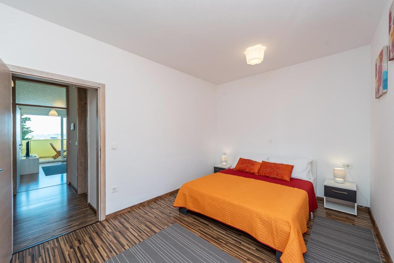 Antonio Apartments Sukošan Esterno foto