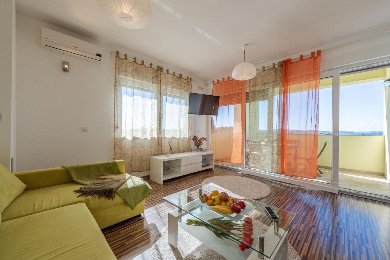 Antonio Apartments Sukošan Esterno foto